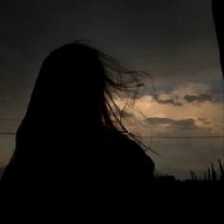 Her thumbnail
