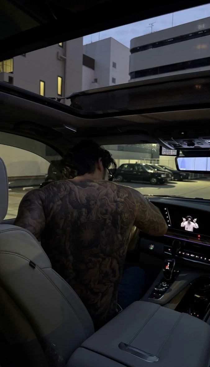 Takashi gangster Yakuza  thumbnail