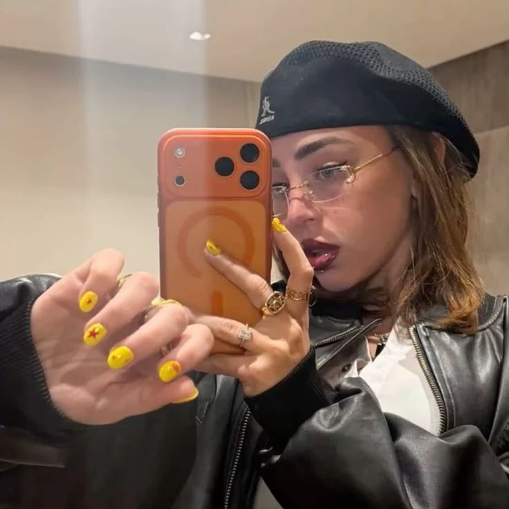 Nicole