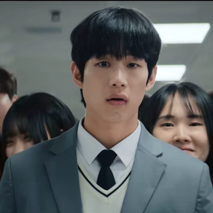 Kim Gyeong Min thumbnail