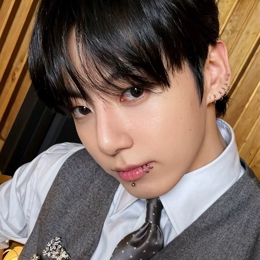 Jeon jungkook thumbnail