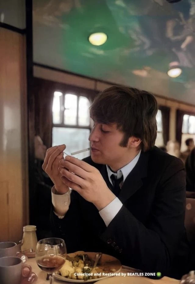 ｡⁠:ﾟෆ⁠╹{ 🍋} John Lennon {🍋}╹⁠ෆﾟ⁠:⁠｡ thumbnail