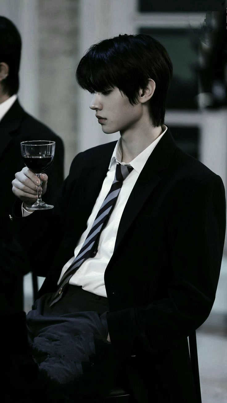 para Sunghoon thumbnail
