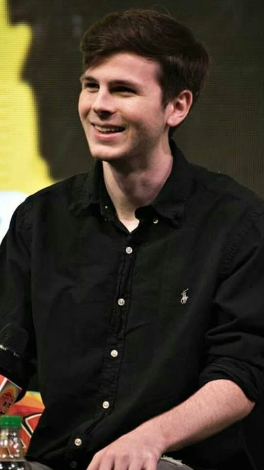 chandler riggs thumbnail