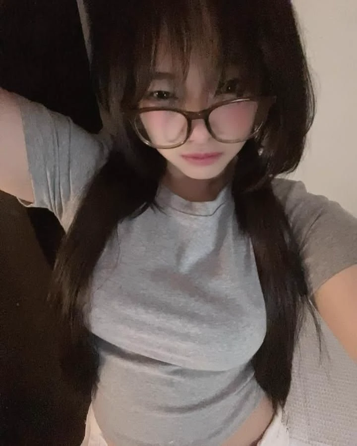 lara thumbnail