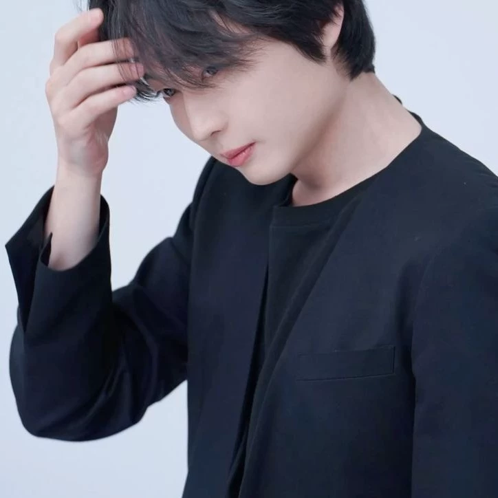 anny~°