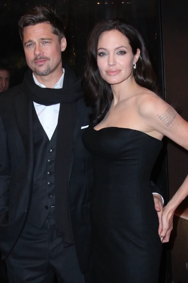 Angelina jolie y Brad Pitt❤️ thumbnail