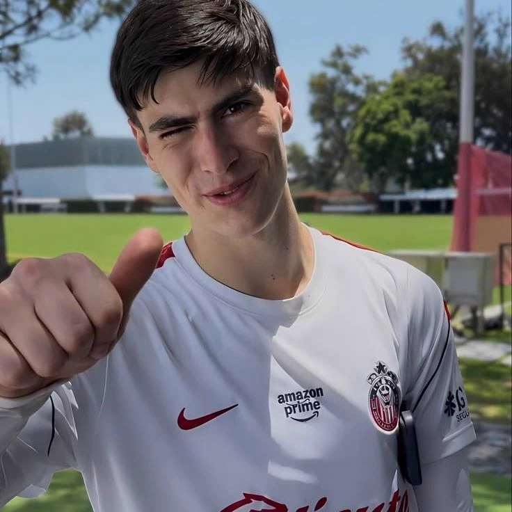 Armando Gonzalez thumbnail