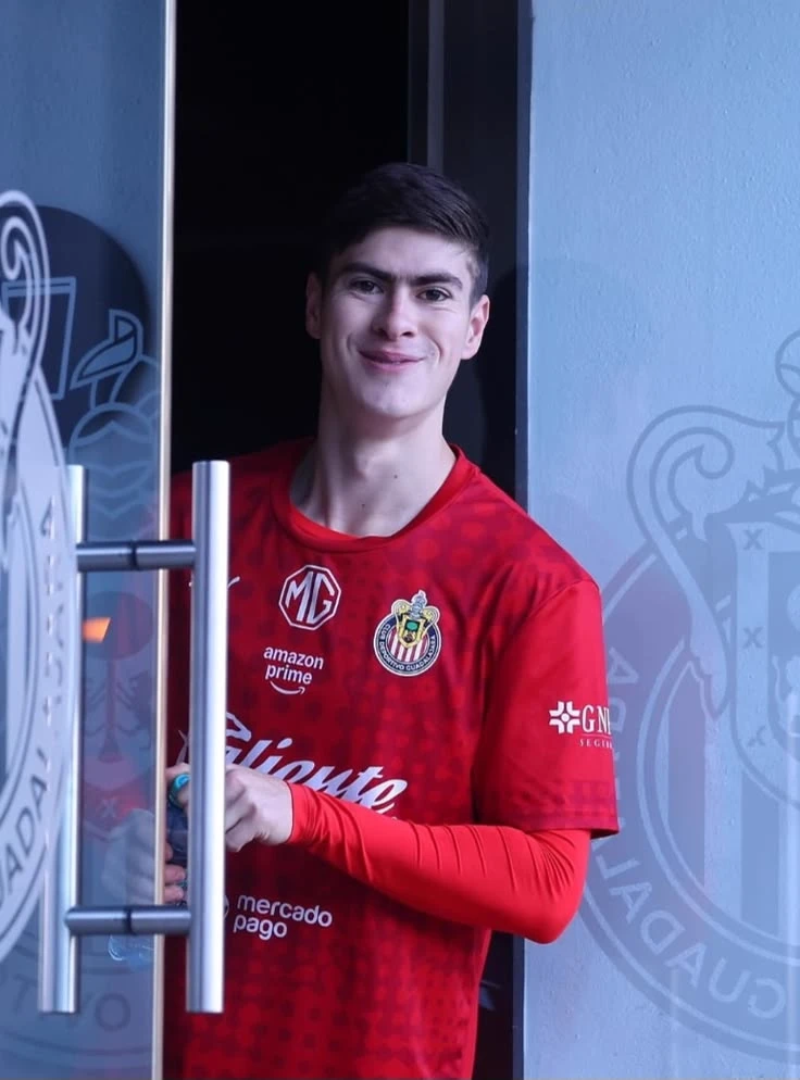 Armando González 🐜 thumbnail