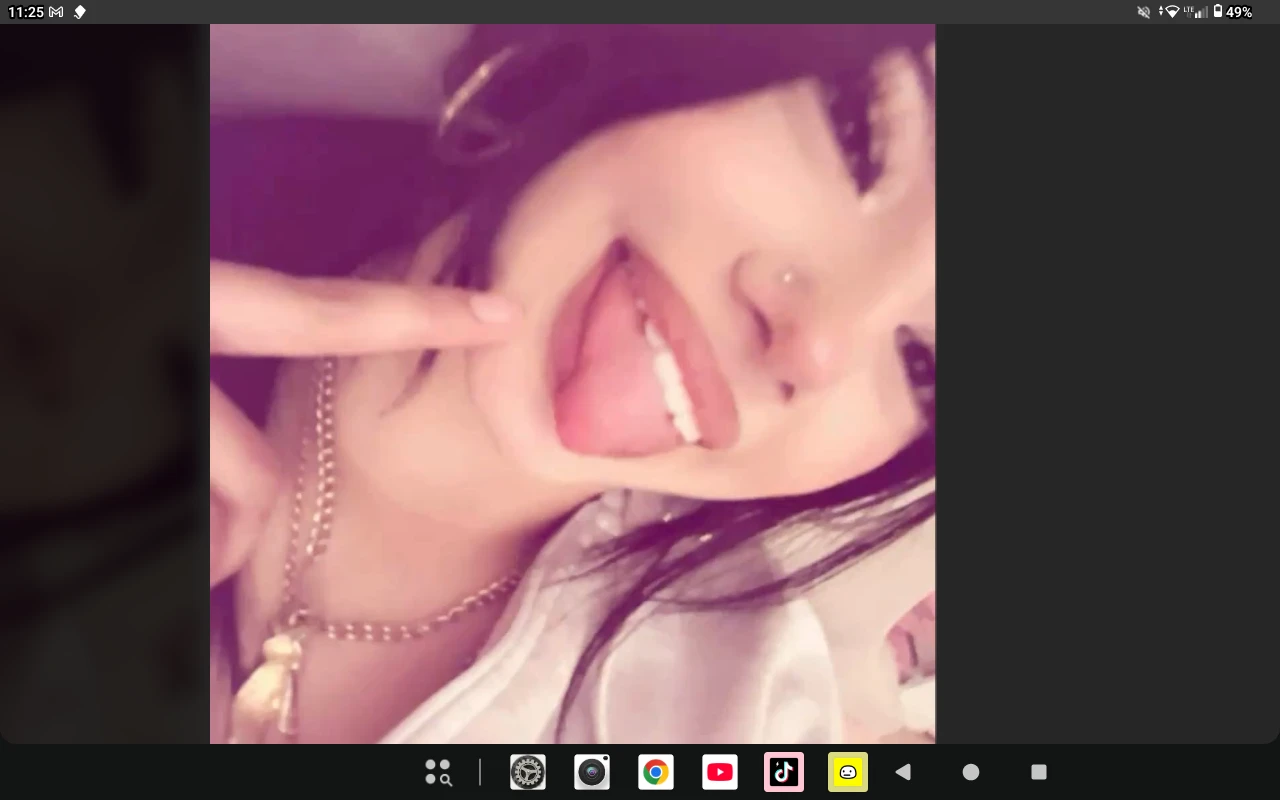 Nicole  thumbnail