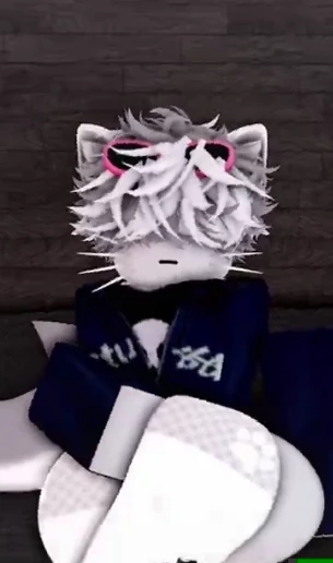 Femboy | Roblox thumbnail