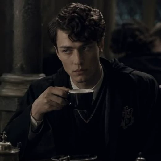 Tom Riddle thumbnail