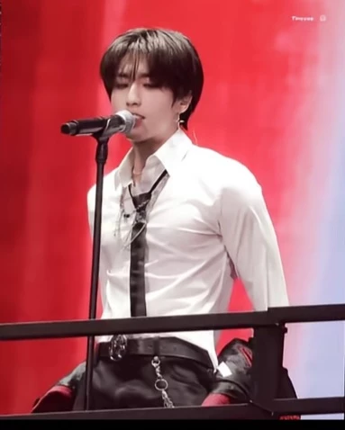 Han Jisung thumbnail
