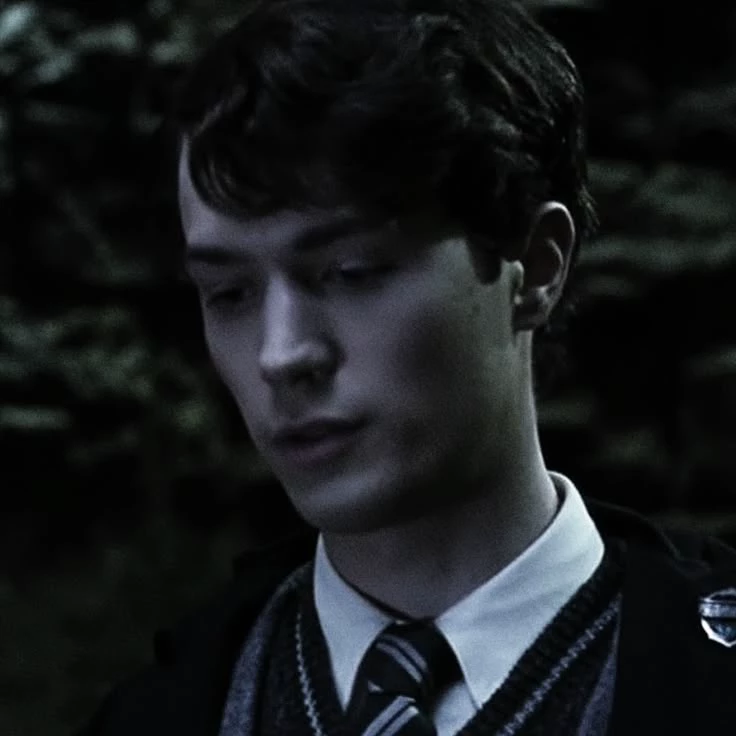 Tom Riddle thumbnail