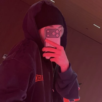 Evan Lee thumbnail
