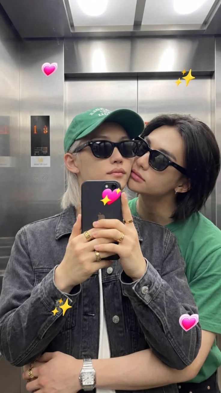 Hyunjin and Felix(step dads)  thumbnail