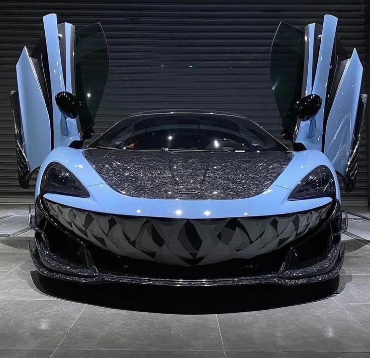Mclaren 600LT thumbnail