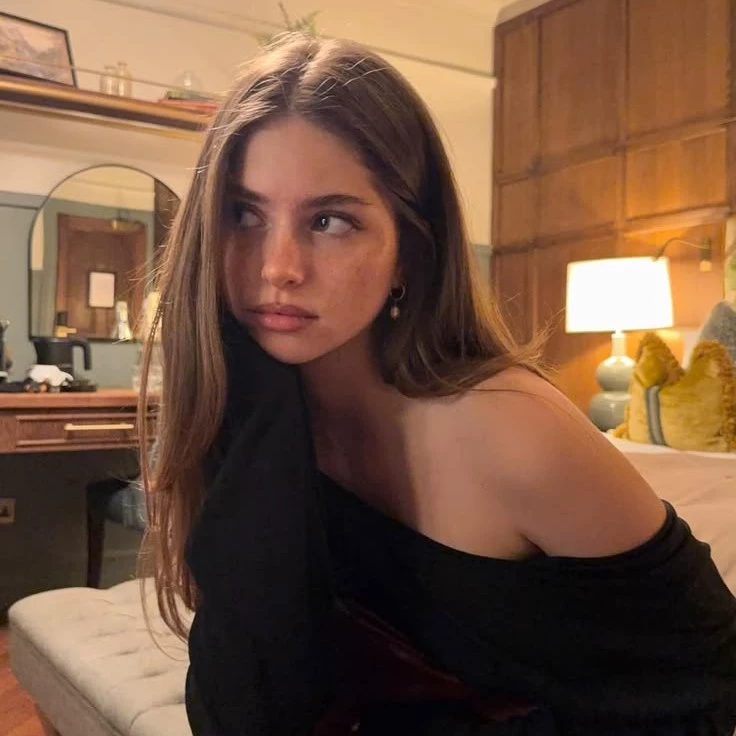 Hellena  Voss