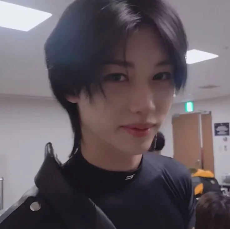 LEE FELIX thumbnail