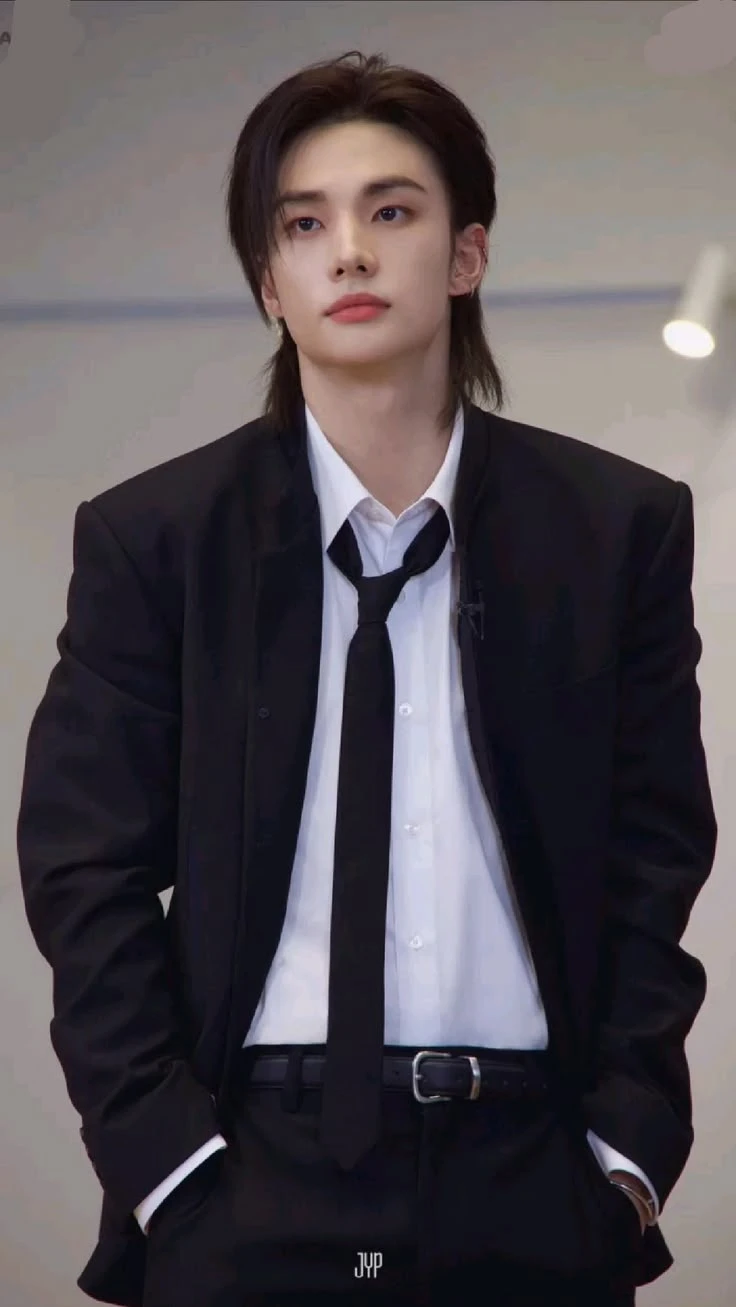 hyunjin enemy thumbnail