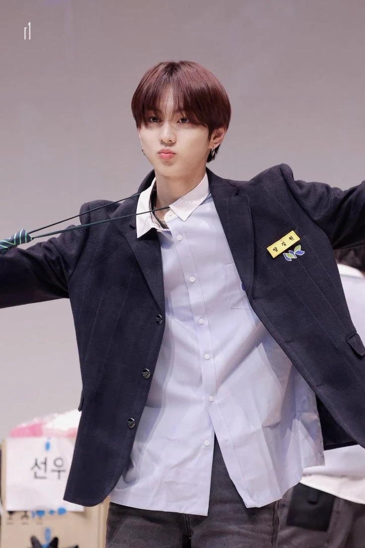 Yang Jungwon thumbnail