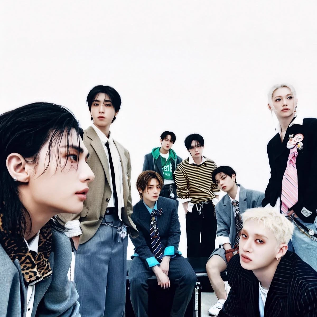 Straykids thumbnail