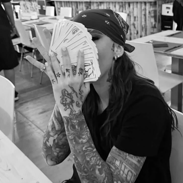 María Victoria thumbnail