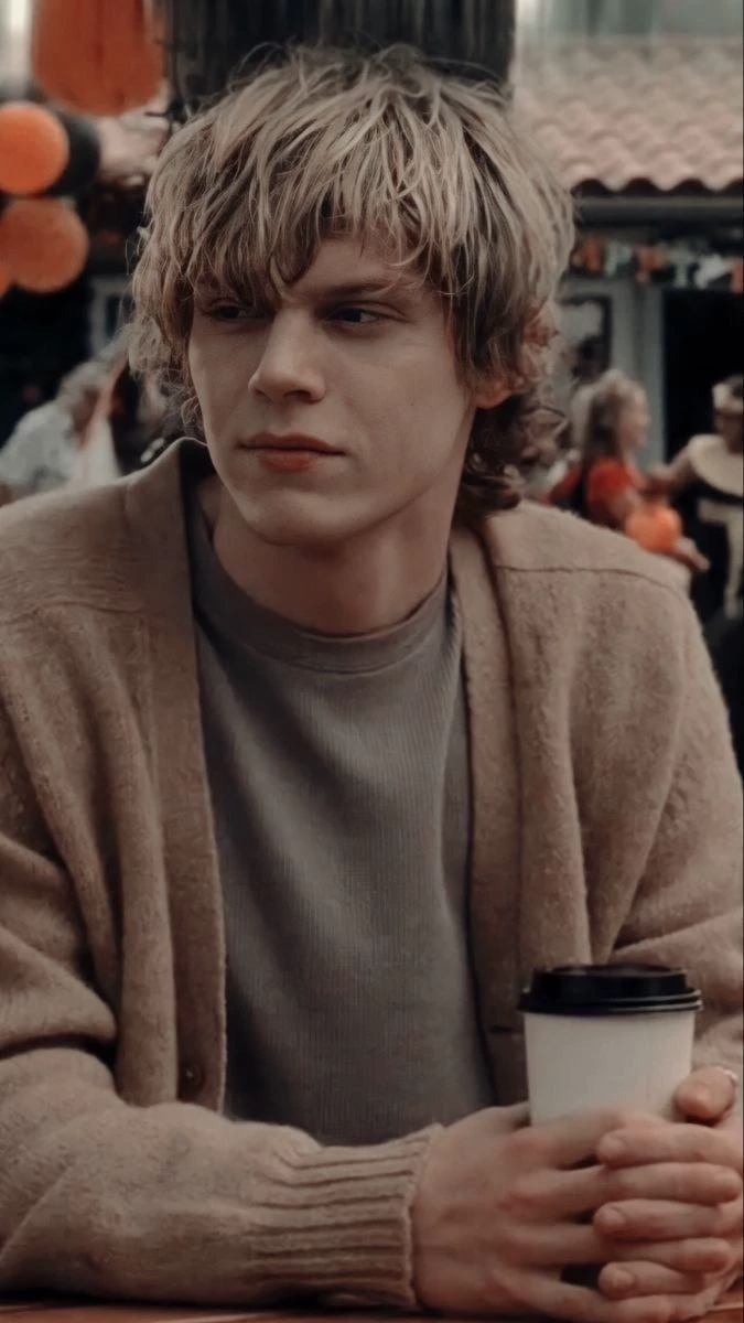 Tate Langdon thumbnail