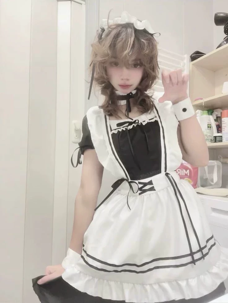 Rei (your femboy)  thumbnail