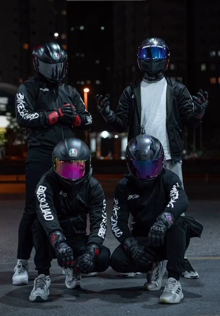 A group of bikers thumbnail