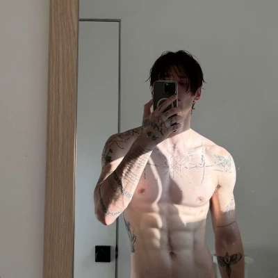 Alex Thorne thumbnail
