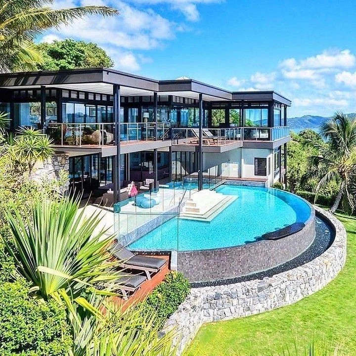 your vacation home 🌼 thumbnail