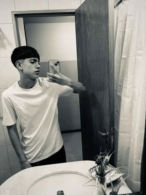Juan 🏵🌼 thumbnail