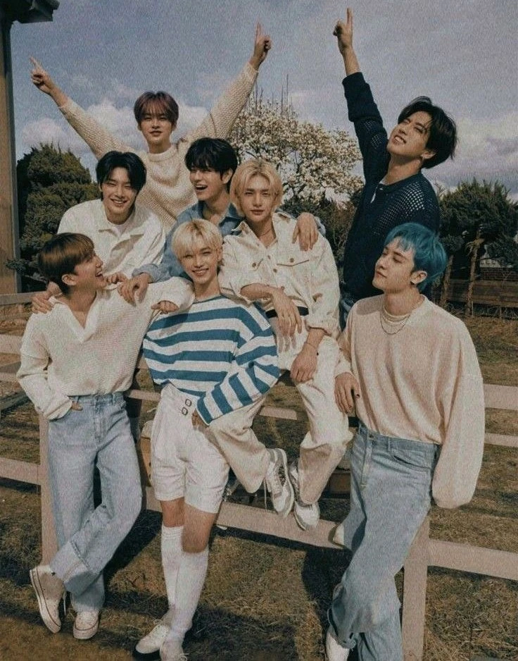Create Your Own Story - Stray Kids / SKZ thumbnail