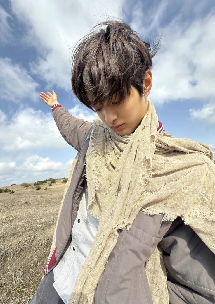 AHN KEONHO thumbnail