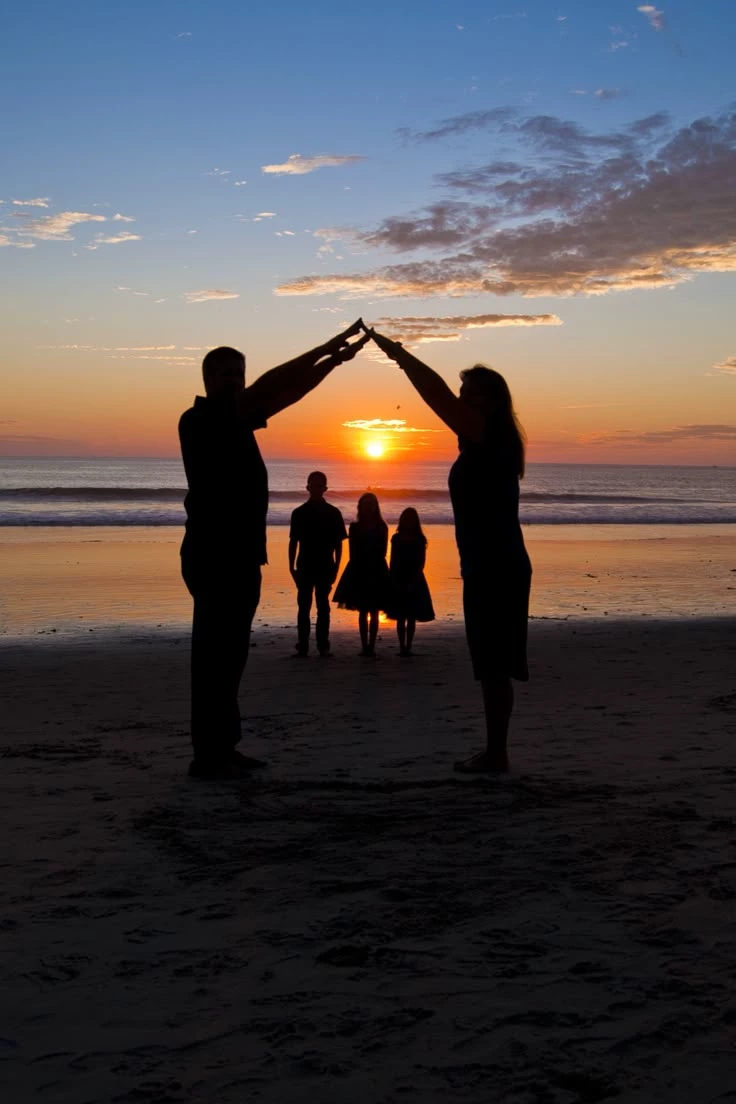 Broken family  thumbnail