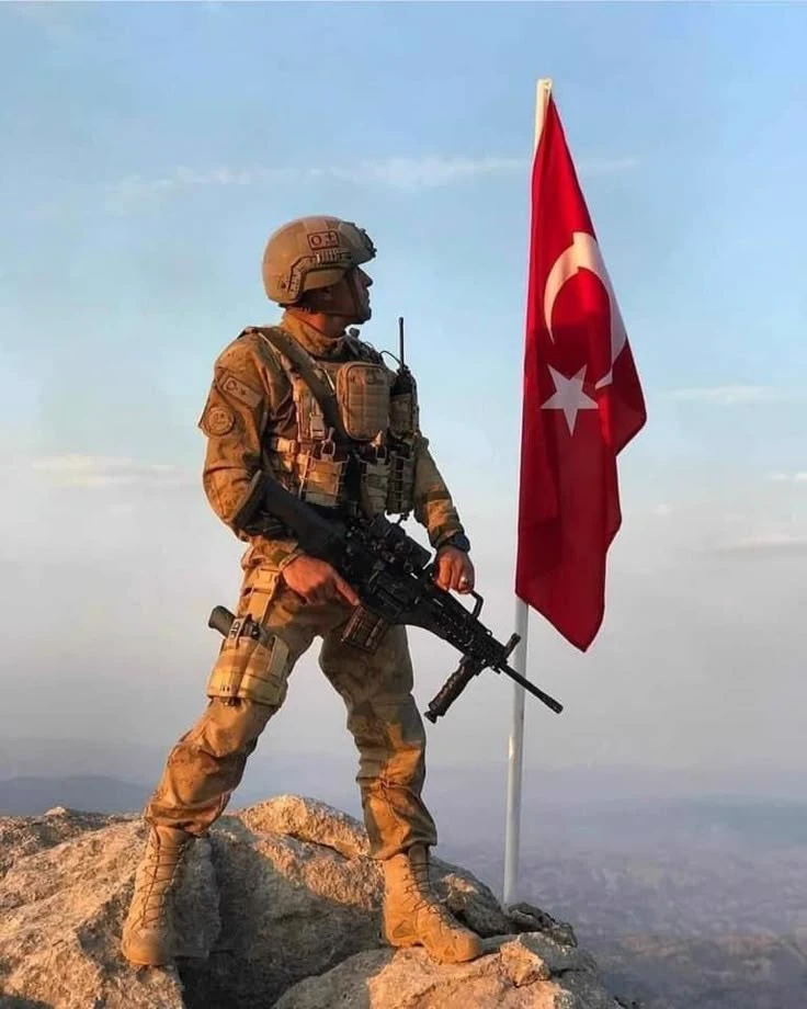 Turan Karahan thumbnail