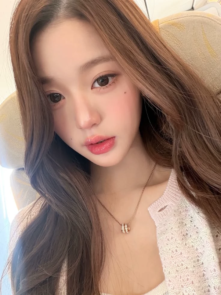 Wonyoung thumbnail