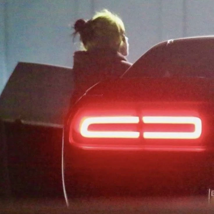 ˢᵗᵃʳ✭ᴸᴼᵁᴰ