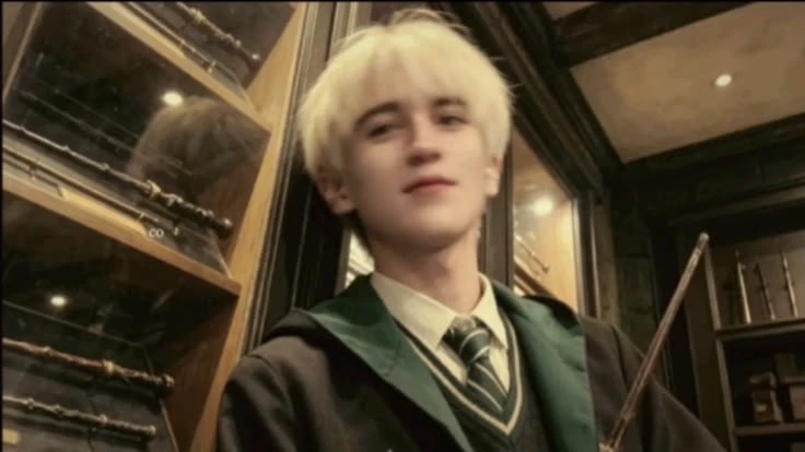 Draco Malfoy thumbnail