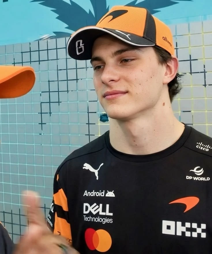 Oscar Piastri thumbnail