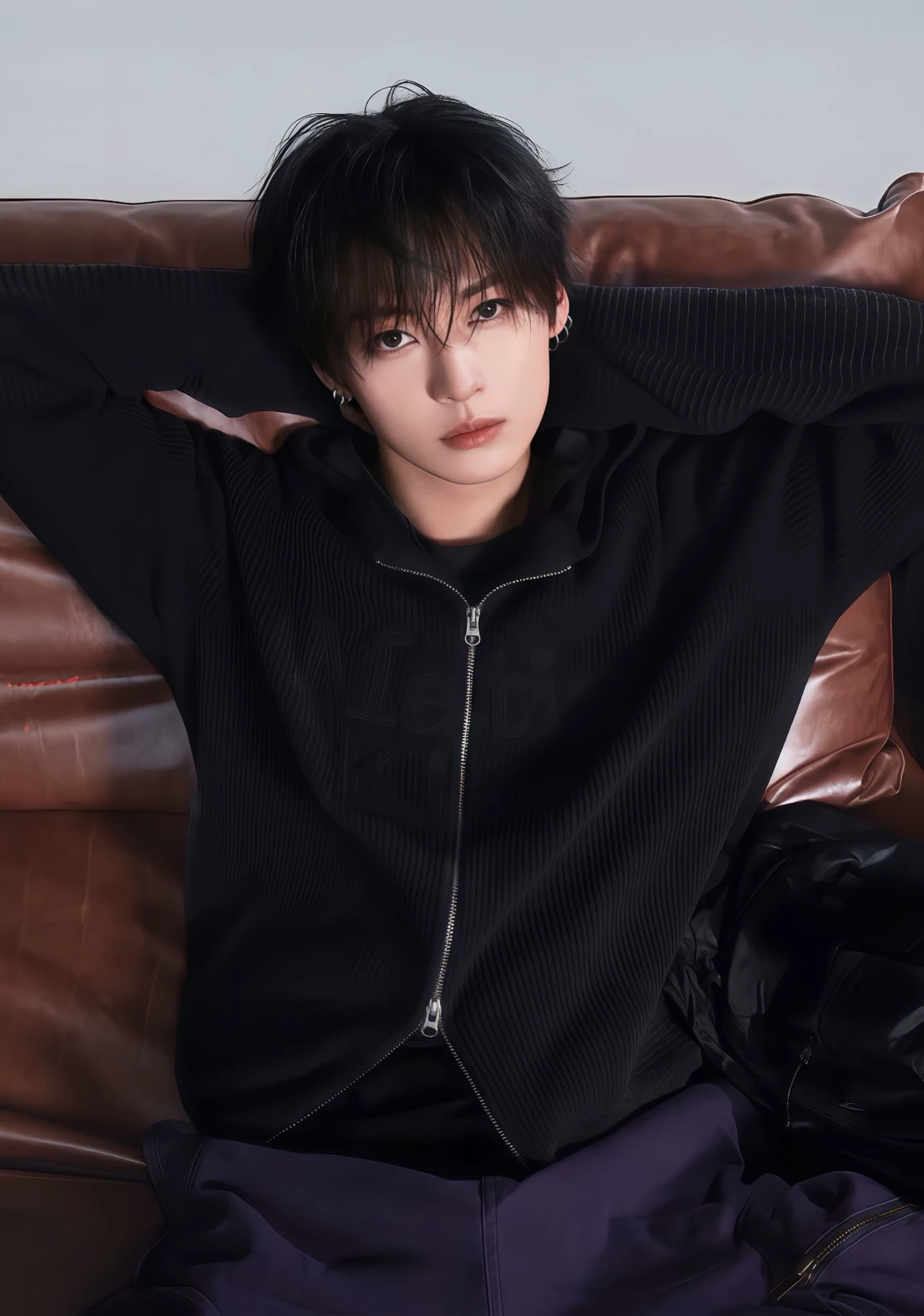 Lee Know thumbnail