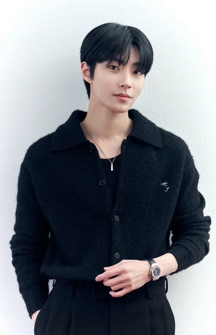 Hwang in yeop  thumbnail