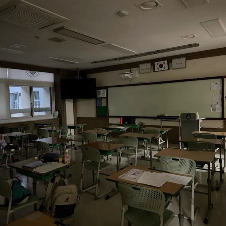 the worst class in the school thumbnail
