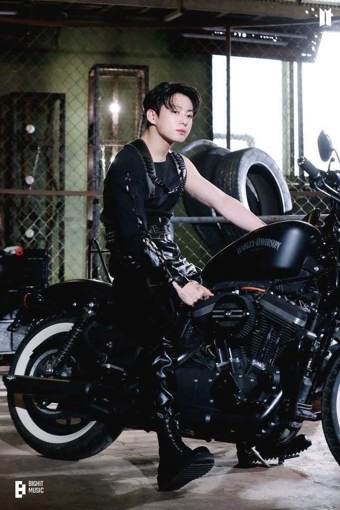 Jeon Jungkook thumbnail