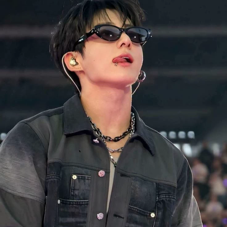 Jeon Jungkook thumbnail