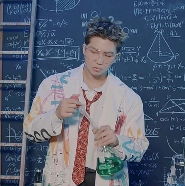 kim namjoon thumbnail