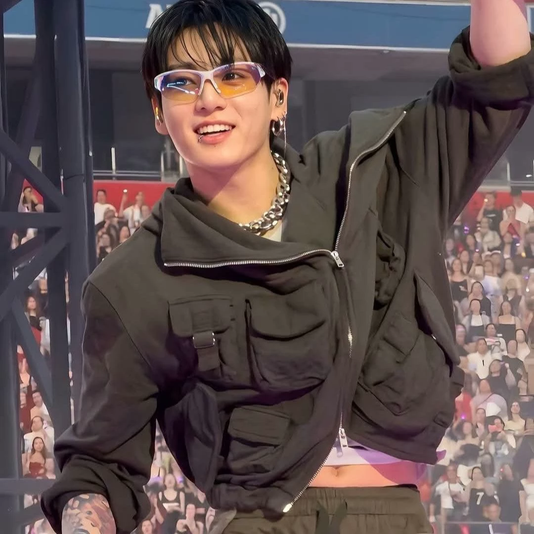 Jeon Jungkook thumbnail