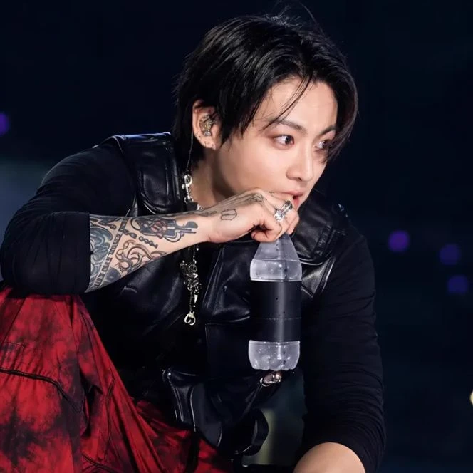 Jeon Jungkook thumbnail