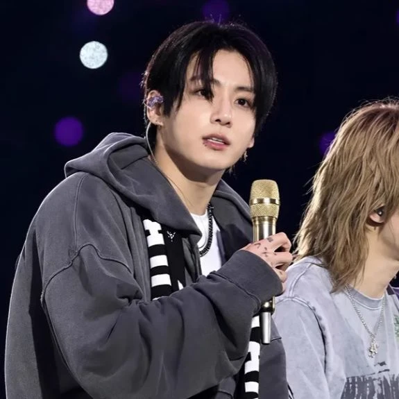 Jeon Jungkook thumbnail